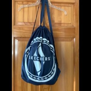 Nia long sketcher bag